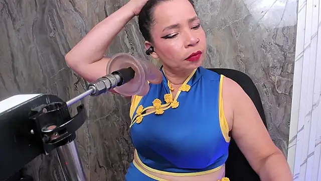 annie wigg online show from 03/23/26, 03:21