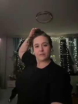 sylviahhh online show from 03/29/26, 05:40