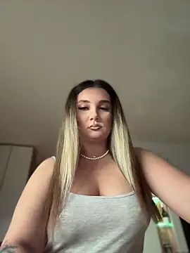 babyyboomm online show from 12/19/24, 08:02