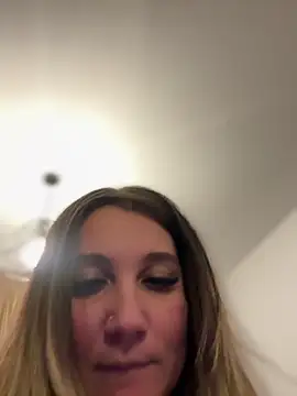 babyyboomm online show from 02/04/25, 11:06