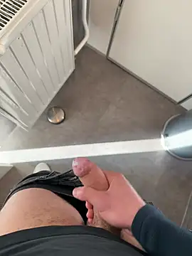 Siggidc2n online show from 03/19/26, 07:12