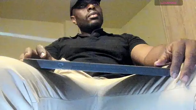 Snapshot of thomas_santtos1 chatting on 07/02/26, 03:45 thomas santtos1 online show from 07/02/26, 03:45