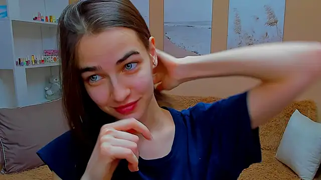 AstoriyaNight online show from 02/05/25, 06:37