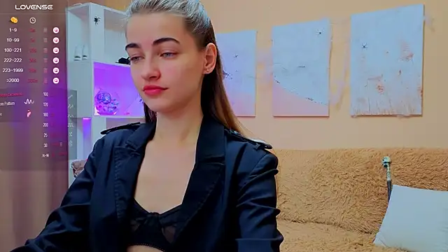 AstoriyaNight online show from 11/22/25, 04:44