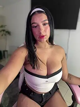 AntonellaRosse  online show from 01/21/25, 02:22