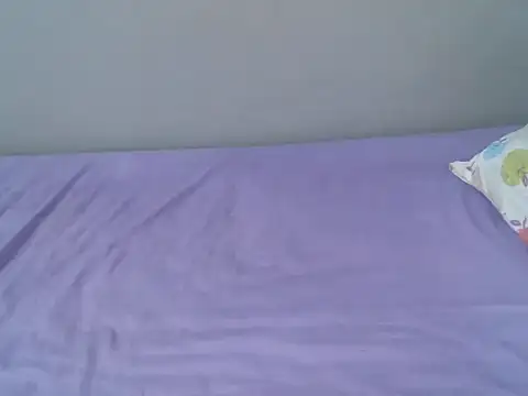 femaqueen online show from 01/07/26, 08:00