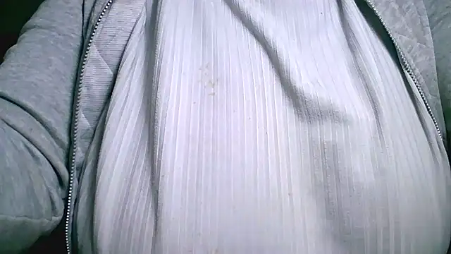 Snapshot of Bustypillows chatting on 11/27/25, 05:48 Bustypillows online show from 11/27/25, 05:48