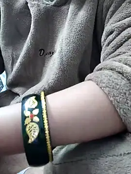 Aaradhya online show from 01/17/25, 01:47