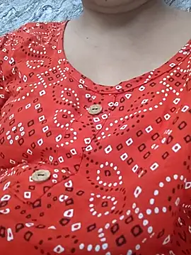 Aaradhya online show from 02/18/25, 04:15