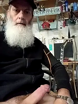 Snapshot of Danialanon chatting on 11/30/25, 07:40 Danialanon online show from 11/30/25, 07:40