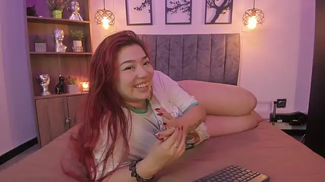 Andy and emma online show from 12/16/24, 03:43