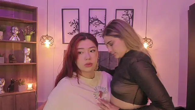 Andy and emma online show from 12/22/24, 12:16