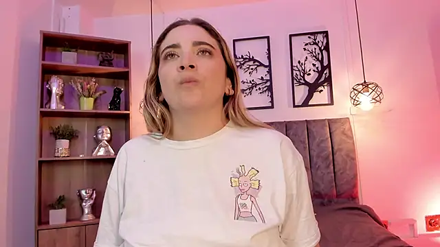 Andy and emma online show from 01/15/25, 03:39