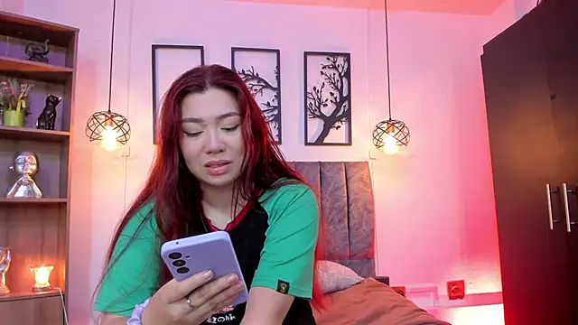 Andy and emma online show from 01/21/25, 02:37