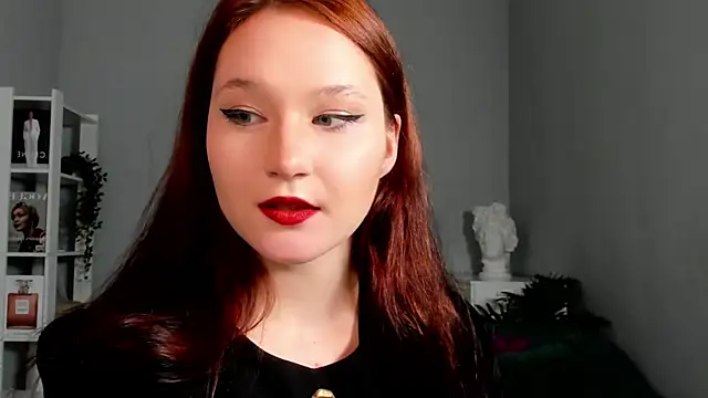 Snapshot of goddess_jee chatting on 03/05/25, 10:11 goddess jee online show from 03/05/25, 10:11