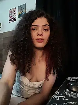 Snapshot of izumikarol chatting on 10/28/25, 01:03 izumikarol online show from 10/28/25, 01:03