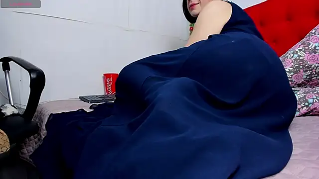 Brulanta Virino online show from 02/05/25, 05:42