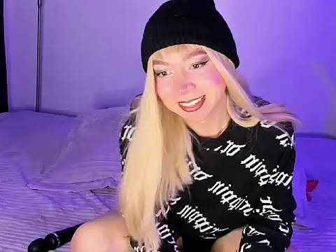 victoria qq online show from 11/16/25, 05:51