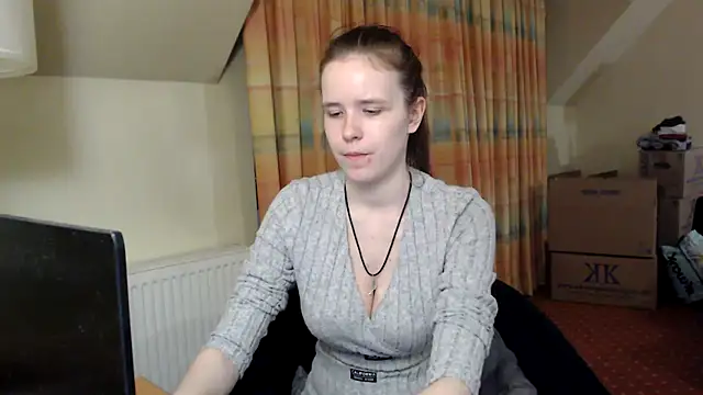 Snapshot of Princess-Lilly chatting on 01/16/25, 04:39 Princess-Lilly online show from 01/16/25, 04:39