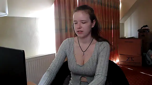 Snapshot of Princess-Lilly chatting on 01/19/25, 01:01 Princess-Lilly online show from 01/19/25, 01:01