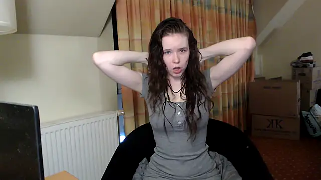Snapshot of Princess-Lilly chatting on 01/21/25, 03:04 Princess-Lilly online show from 01/21/25, 03:04