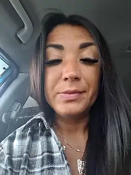 Snapshot of RuslanaXX chatting on 01/28/25, 03:47 RuslanaXX online show from 01/28/25, 03:47