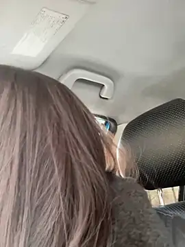 Snapshot of RuslanaXX chatting on 02/03/25, 04:04 RuslanaXX online show from 02/03/25, 04:04