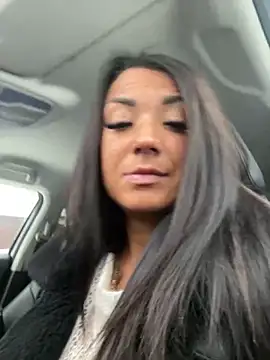 Snapshot of RuslanaXX chatting on 02/11/25, 03:29 RuslanaXX online show from 02/11/25, 03:29