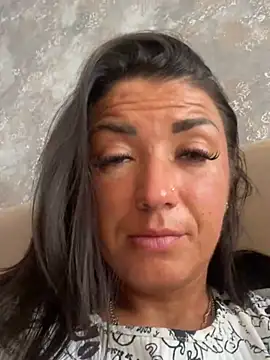 Snapshot of RuslanaXX chatting on 02/25/25, 04:35 RuslanaXX online show from 02/25/25, 04:35