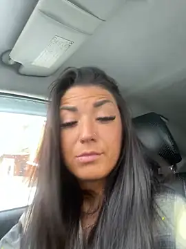 Snapshot of RuslanaXX chatting on 03/03/25, 03:52 RuslanaXX online show from 03/03/25, 03:52