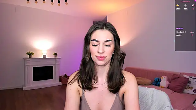 AnysaSmith online show from 04/23/26, 07:49