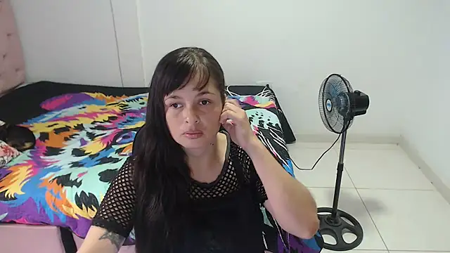 Snapshot of Aliciaheart chatting on 06/03/26, 06:35 Aliciaheart online show from 06/03/26, 06:35