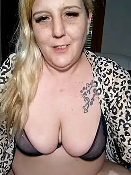 BecciDeluxe online show from 02/09/26, 03:16