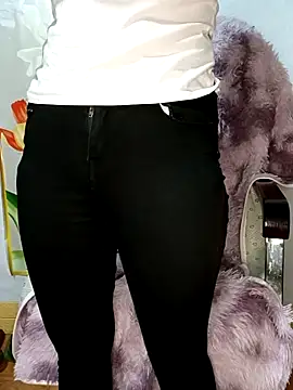 Blythe 69 online show from 02/22/25, 03:36