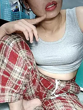 Blythe 69 online show from 03/12/25, 07:13