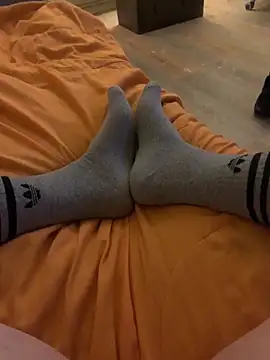 footsy35 online show from 04/05/26, 03:47