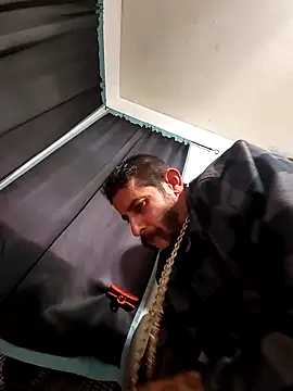 LongDickZee562 online show from 12/05/25, 10:02