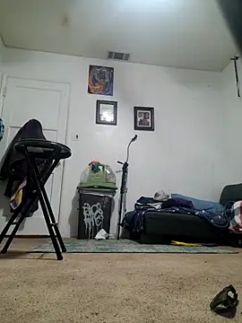 LongDickZee562 online show from 12/18/25, 04:51