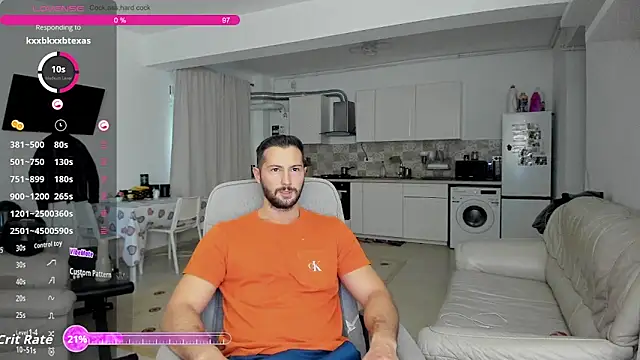 ZackFraser online show from 10/10/25, 03:22