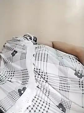 Snapshot of nayakaA7 chatting on 09/21/25, 11:34 nayakaA7 online show from 09/21/25, 11:34