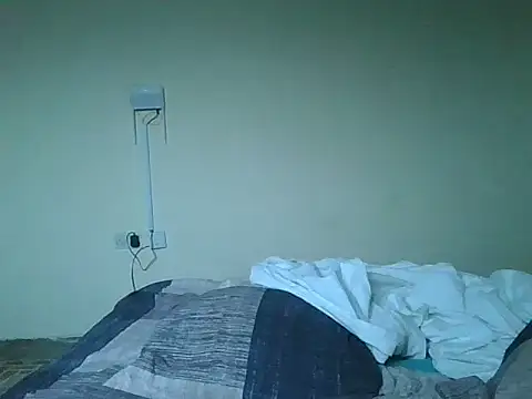 Snapshot of Sweetchoco5 chatting on 01/12/26, 03:45 Sweetchoco5 online show from 01/12/26, 03:45