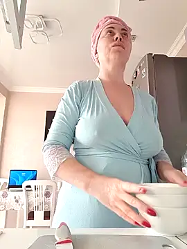 HotJanet online show from 02/13/25, 06:09