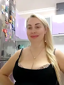 HotJanet online show from 03/16/25, 04:12