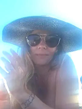 Maryli-O online show from 04/16/26, 12:06