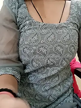 Snapshot of sweet_jia23 chatting on 02/01/25, 05:28 sweet jia23 online show from 02/01/25, 05:28