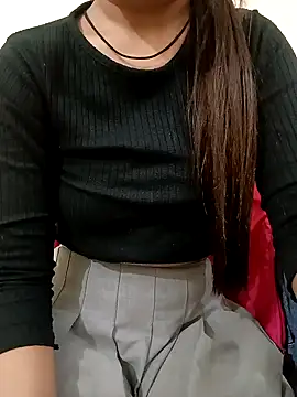 Snapshot of sweet_jia23 chatting on 02/08/25, 08:20 sweet jia23 online show from 02/08/25, 08:20