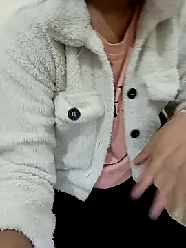 Snapshot of sweet_jia23 chatting on 02/11/25, 05:47 sweet jia23 online show from 02/11/25, 05:47