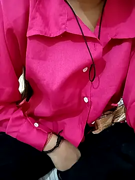 Snapshot of sweet_jia23 chatting on 02/13/25, 08:17 sweet jia23 online show from 02/13/25, 08:17