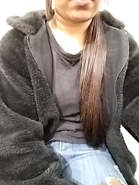 Snapshot of sweet_jia23 chatting on 02/22/25, 05:23 sweet jia23 online show from 02/22/25, 05:23