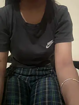 Snapshot of sweet_jia23 chatting on 03/17/25, 05:34 sweet jia23 online show from 03/17/25, 05:34